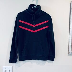 🔥H&M Men's Black and Red Sweater🔥